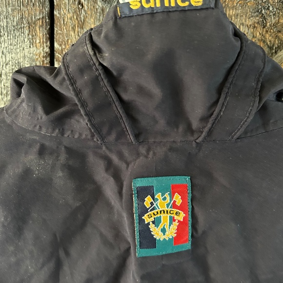 Men's Sunice Light Weight Full Zipper Jacket with underarm zippers - Picture 3 of 4